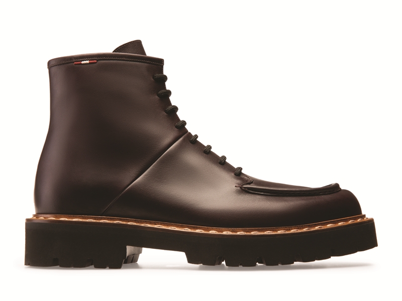 استعدّ لمغامرات الجبال مع مجموعة Bally الفريدة... تصاميم تحتفي بالجذور السويسرية